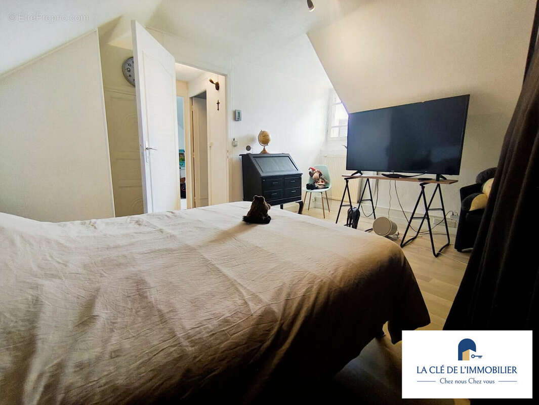 Maison 99 m² à Chateauneuf-Du-Faou  - photo 5