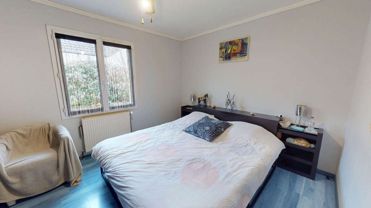 Maison à SAINT-DOULCHARD