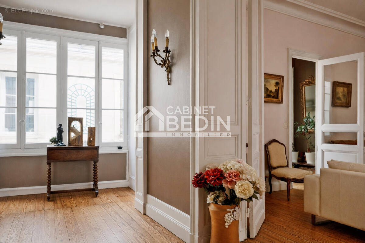 Appartement à BORDEAUX