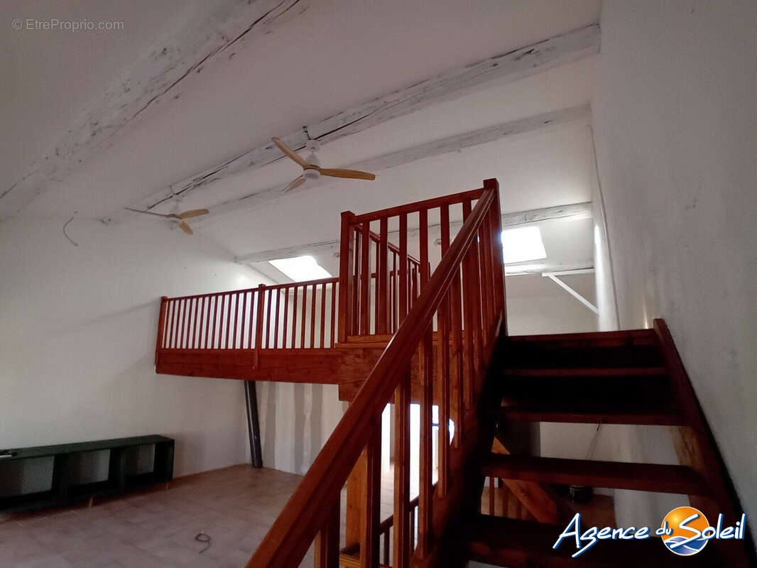 Commerce à LAGRASSE