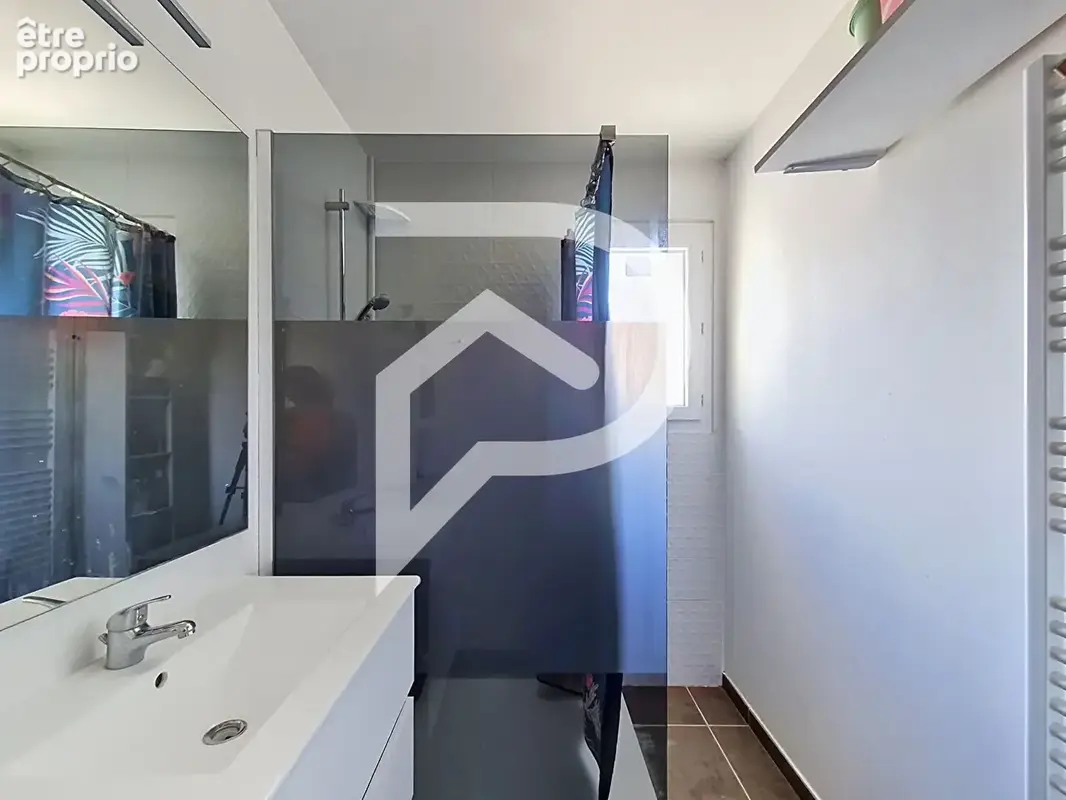 Maison à vendre Montelimar 5 pièce(s) 94 m2 - photo 8