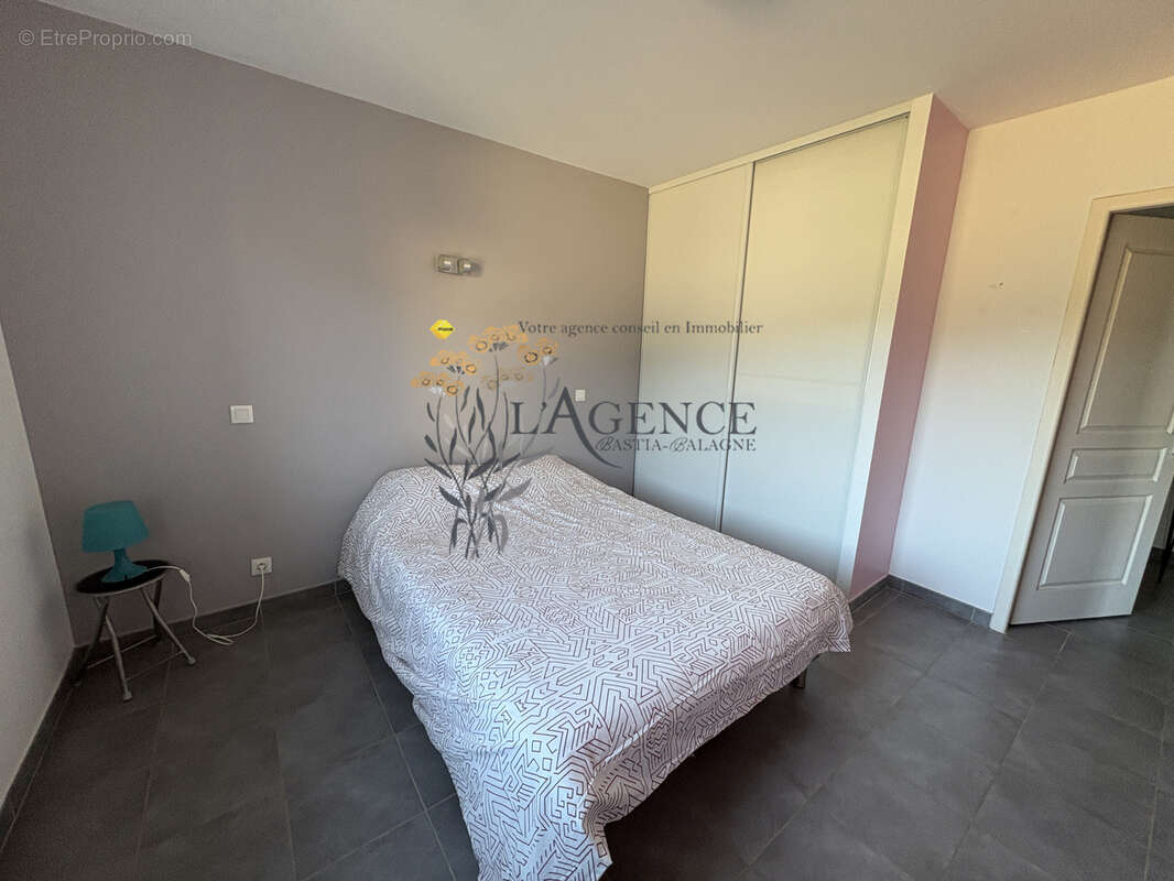 Appartement à L'ILE-ROUSSE