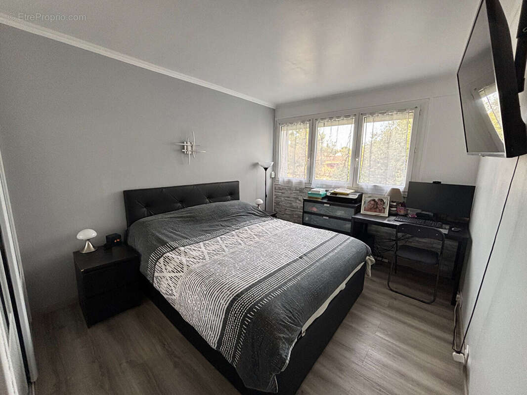 Appartement à MARSEILLE-12E