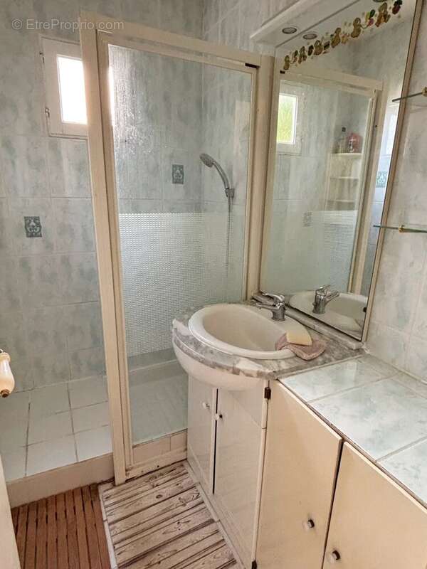 Maison à ROQUEBRUNE-SUR-ARGENS