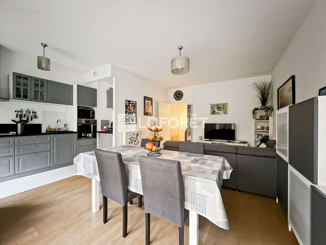Appartement à MAISONS-ALFORT