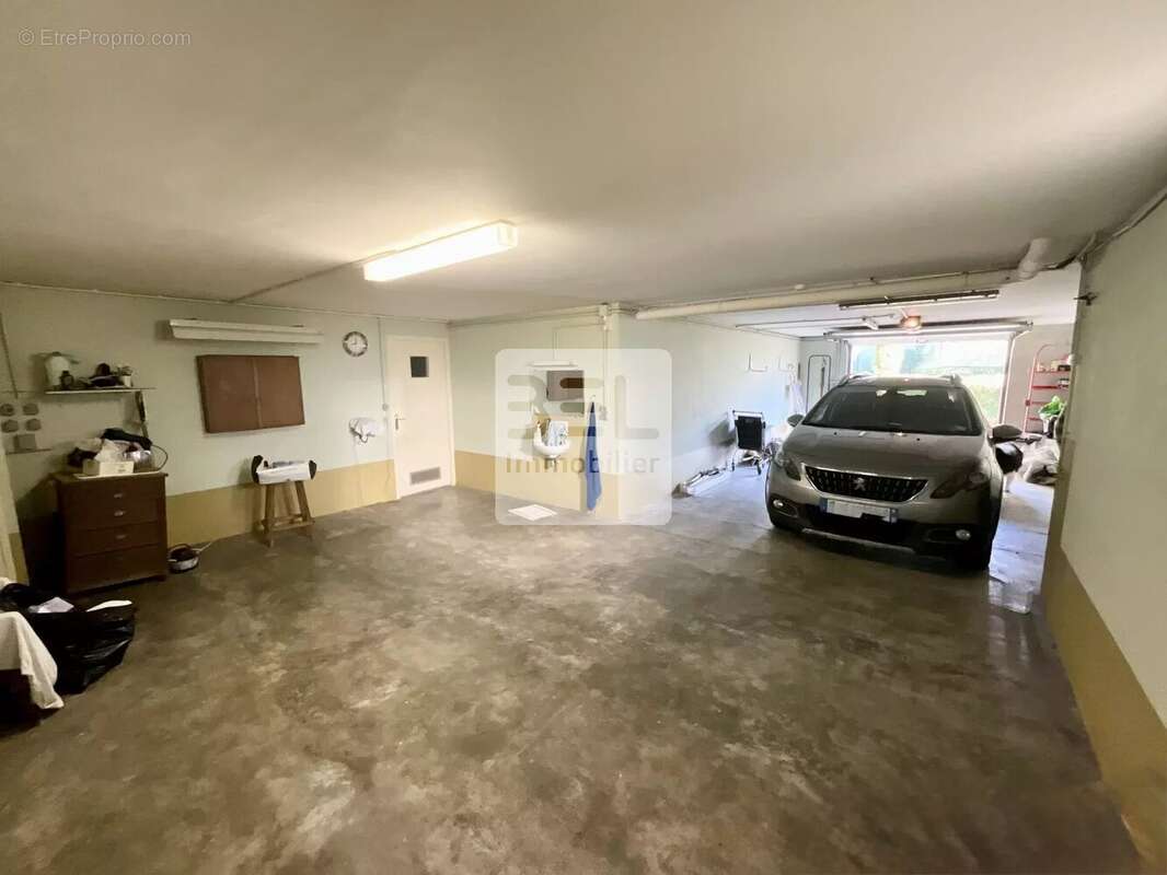 Maison à BAGNOLS-SUR-CEZE