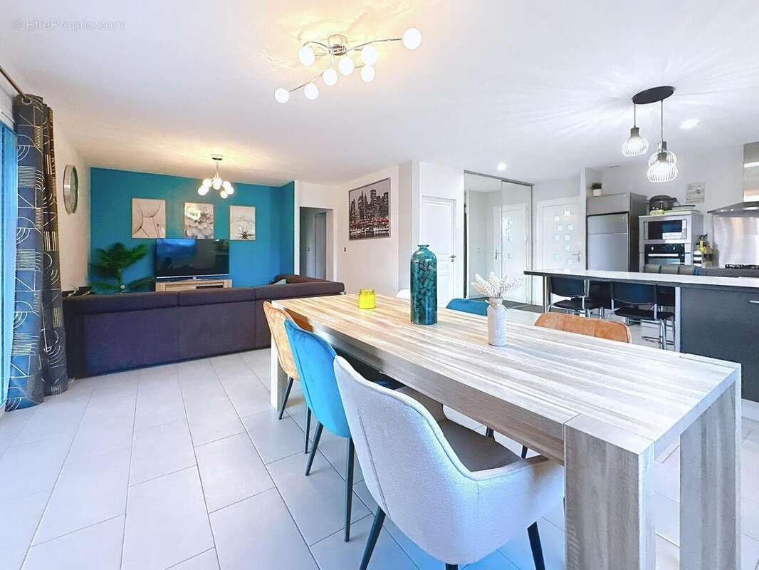 Maison 110 m² à Saint-Pierre-Lafeuille  - photo 7