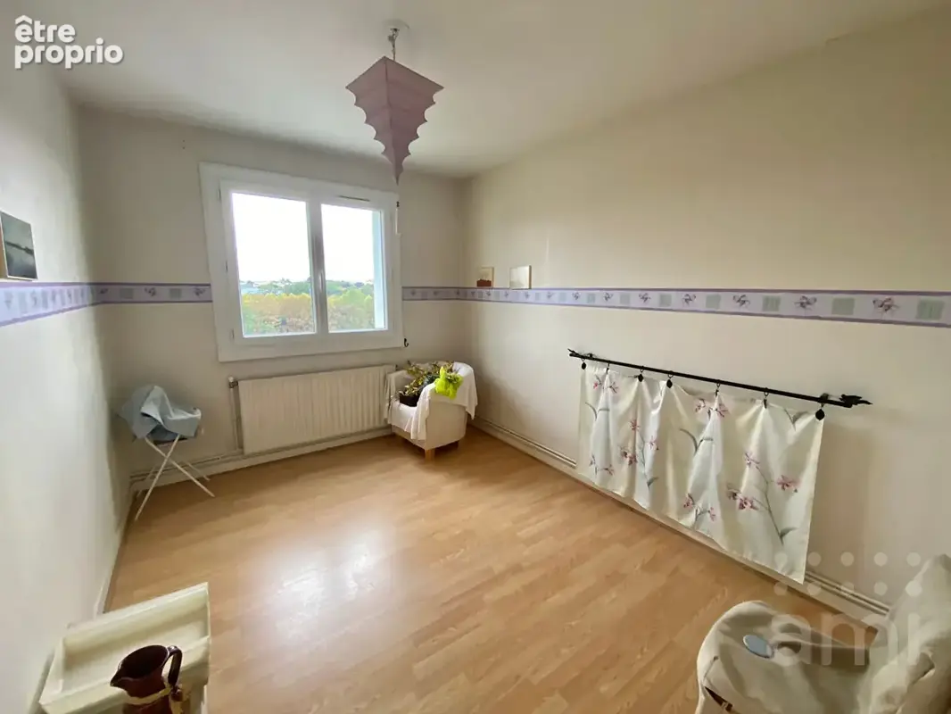 Appartement Niort 4 pièce(s) 80 m2 - photo 9
