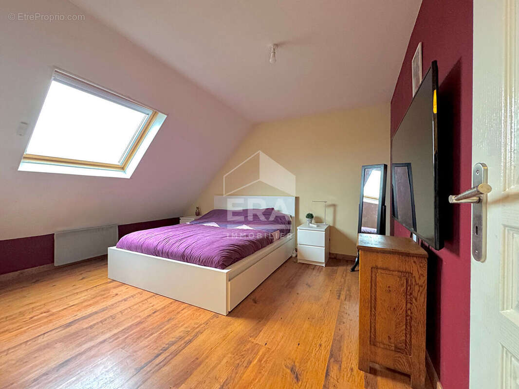 Maison à GUIGNEVILLE-SUR-ESSONNE