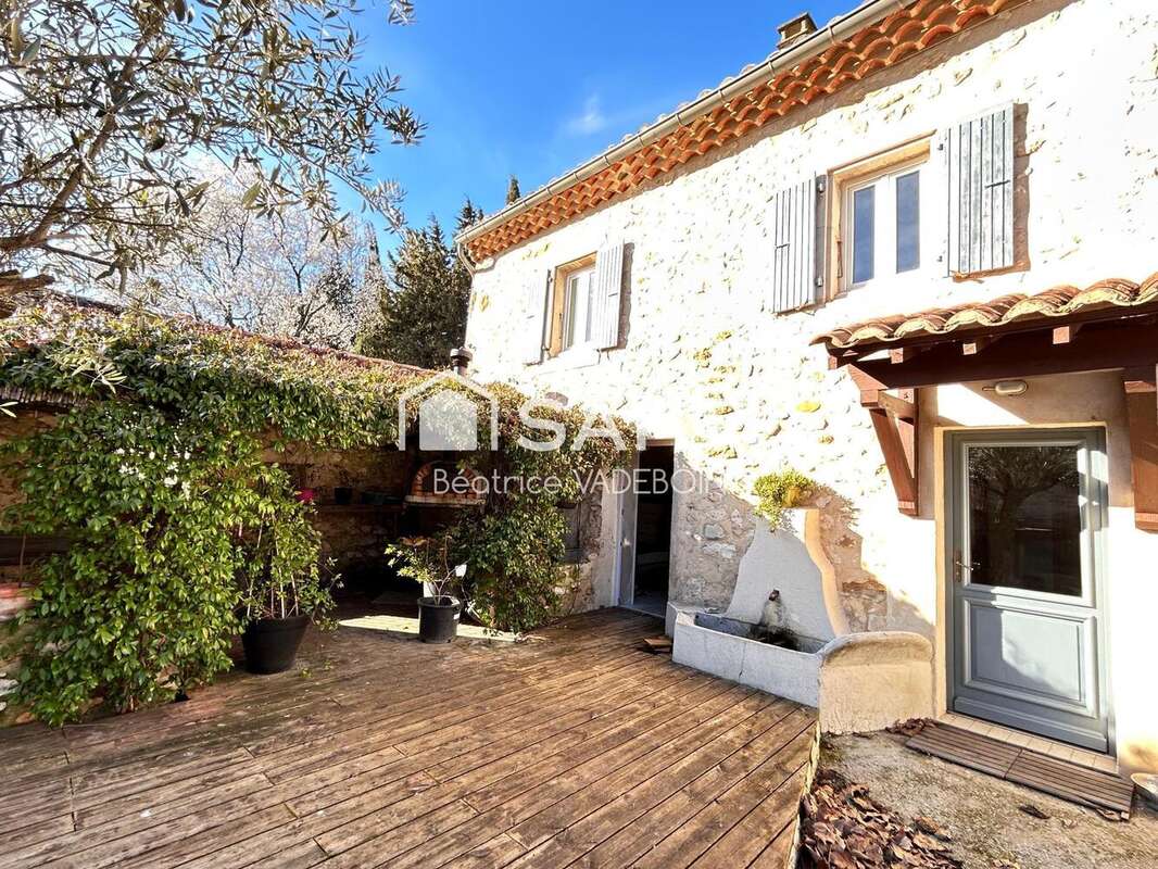 Photo 5 - Maison à MALATAVERNE