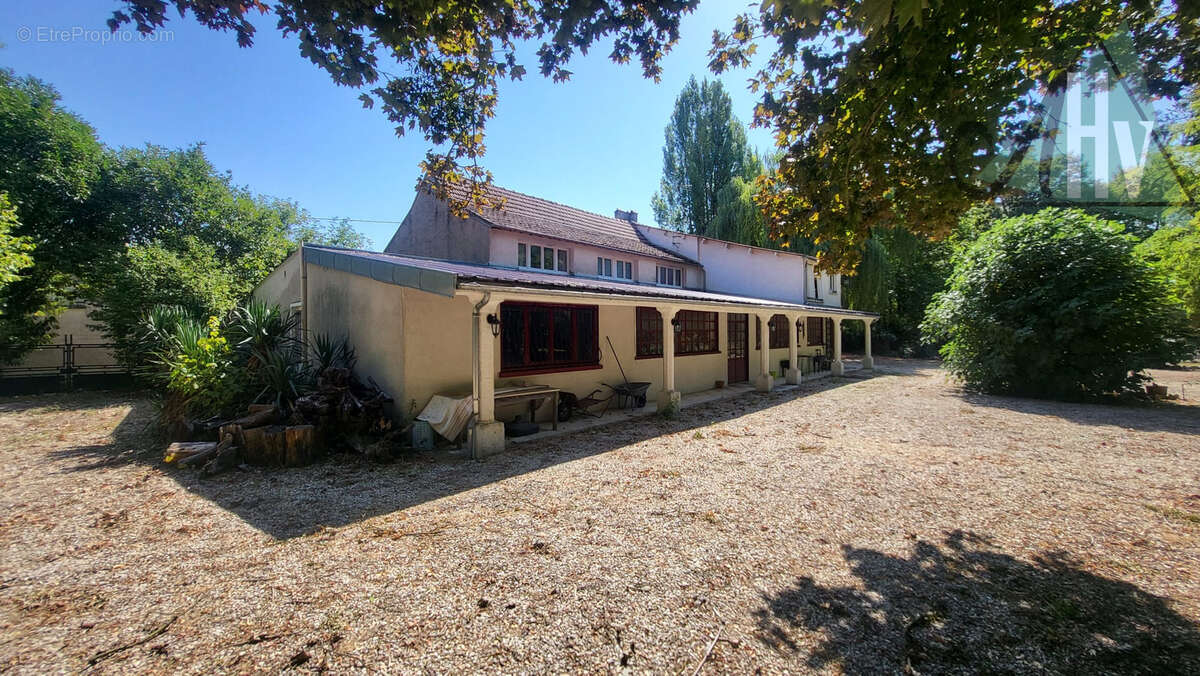 Maison ancienne de caractère - Proche Bray-sur-Seine - photo 9