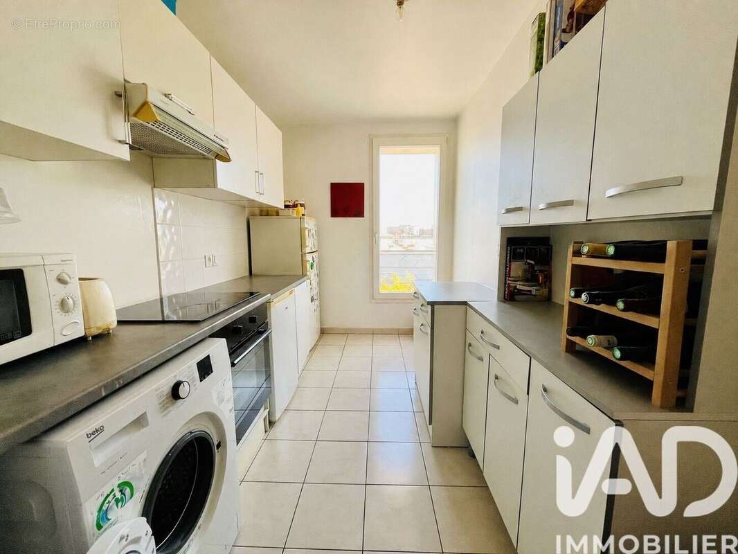 Photo 7 - Appartement à L'ILE-SAINT-DENIS