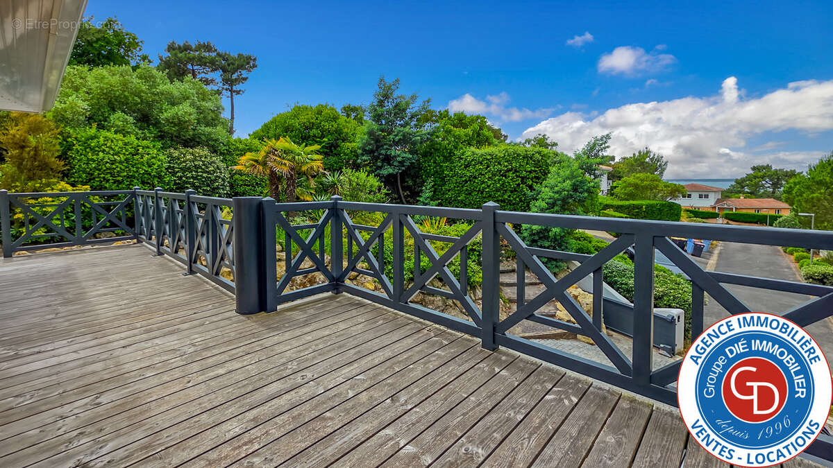 Maison à LE BOUSCAT