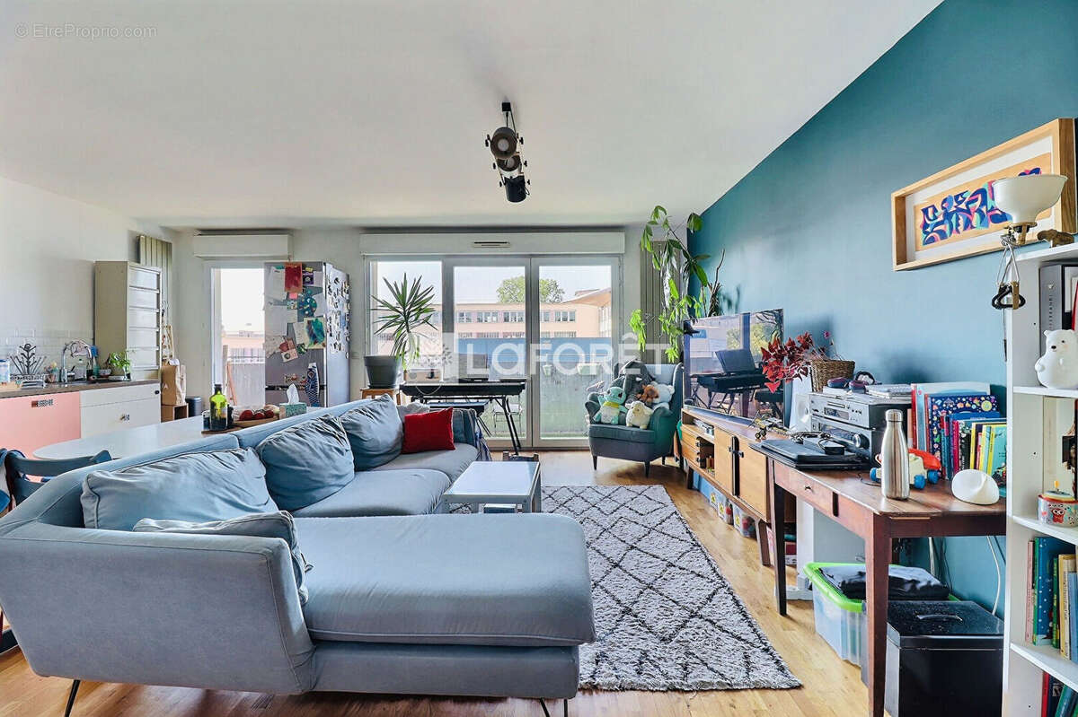 Appartement St Denis 4 pièce(s) 84m2 - photo 5