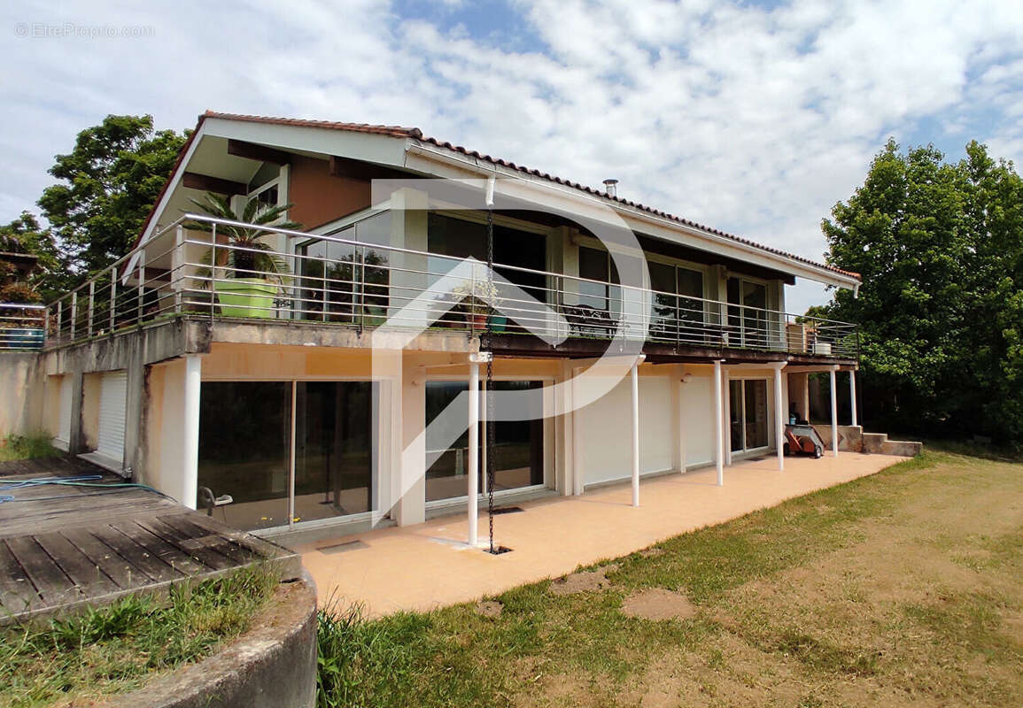 Maison d'architecte à Bonzac - photo 8