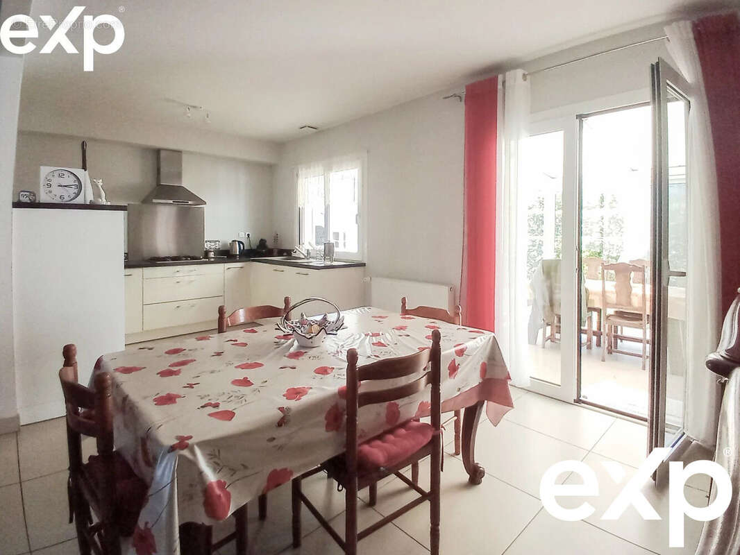 Maison à SAINTE-EULALIE