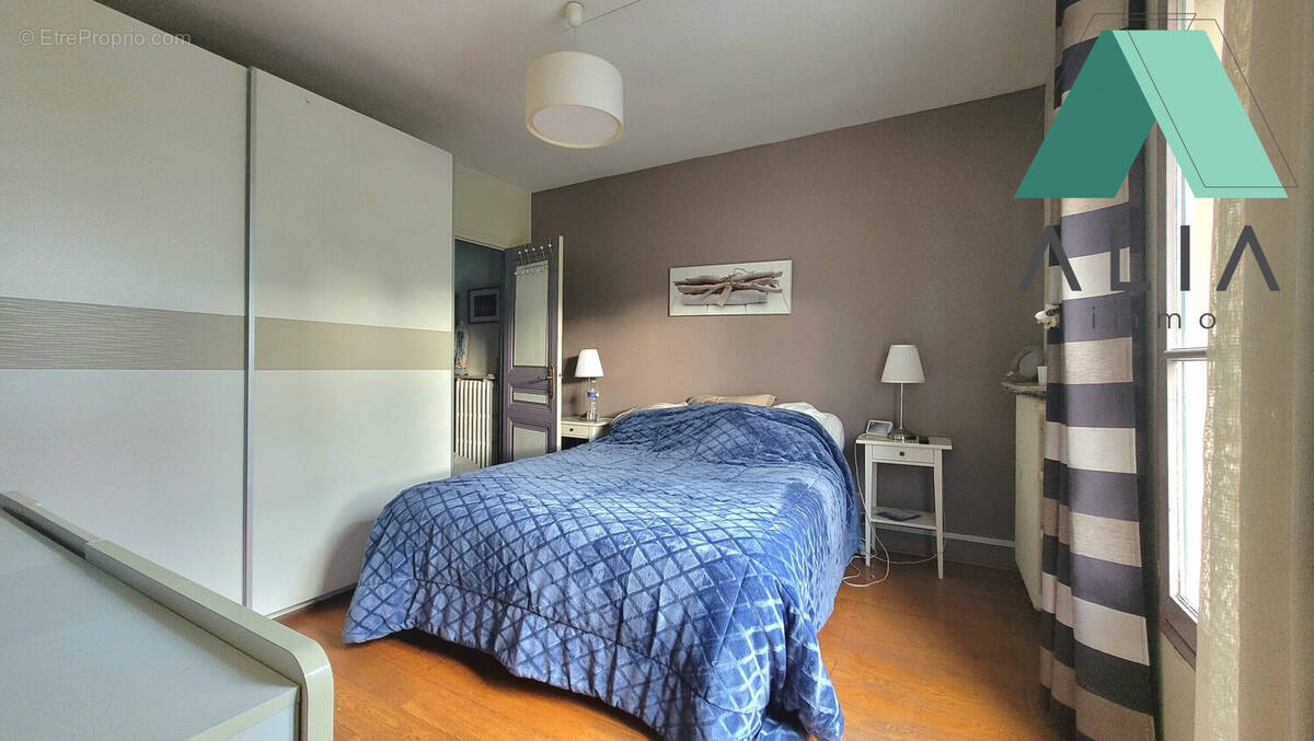 Appartement à AUBERVILLIERS