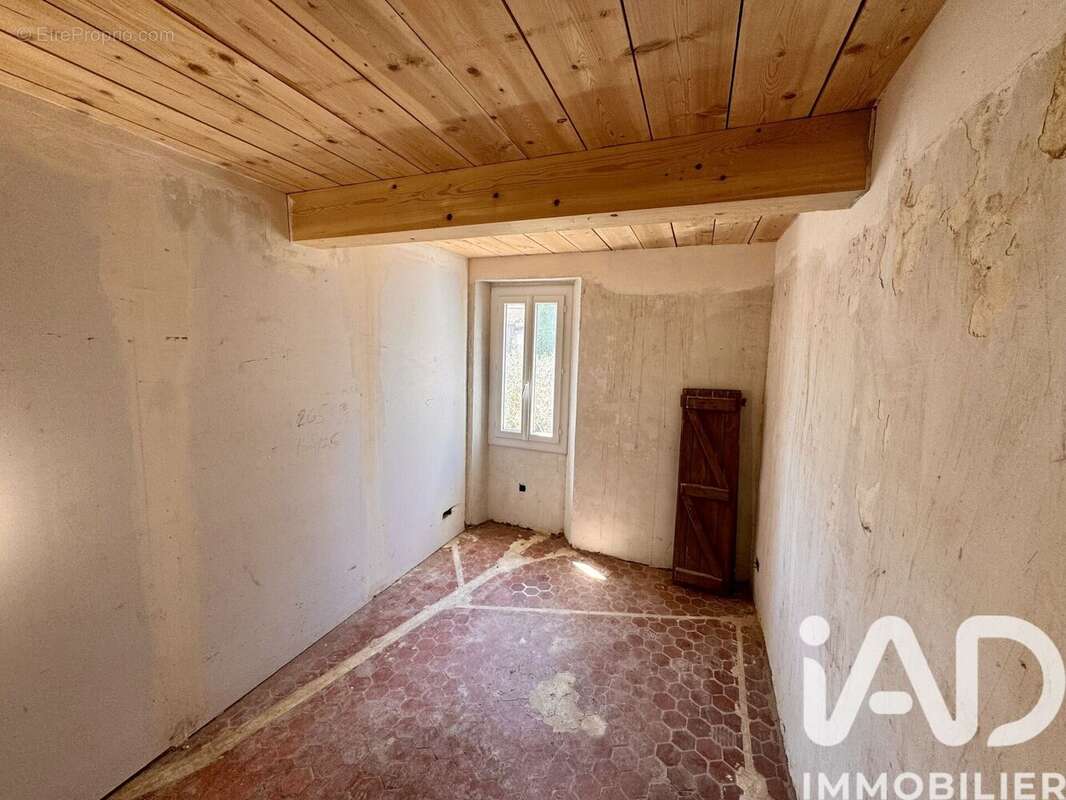 Maison 100 m² à La Garde-Freinet  - photo 9