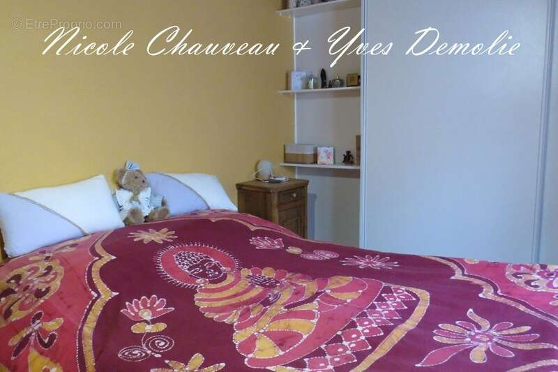 Maison à VERNET-LA-VARENNE