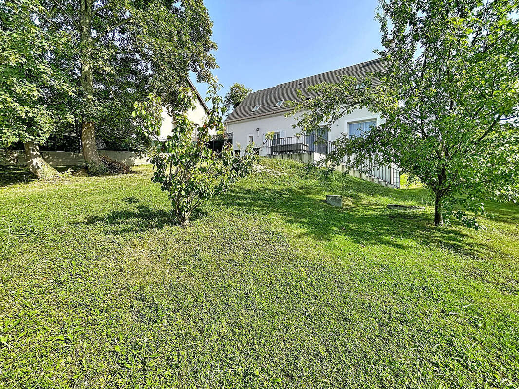 Maison à YERRES