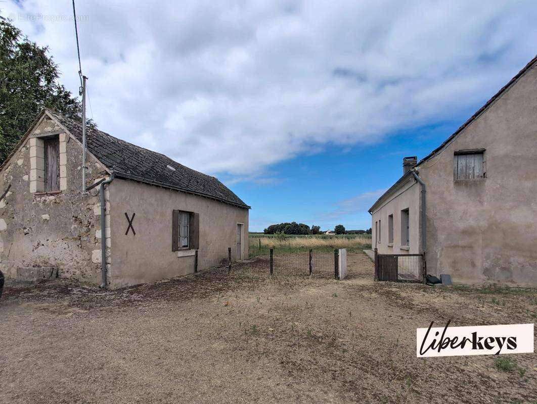 Ensemble immobilier à rénover – 3 habitations – Idéal gîtes ou projet familial - photo 21