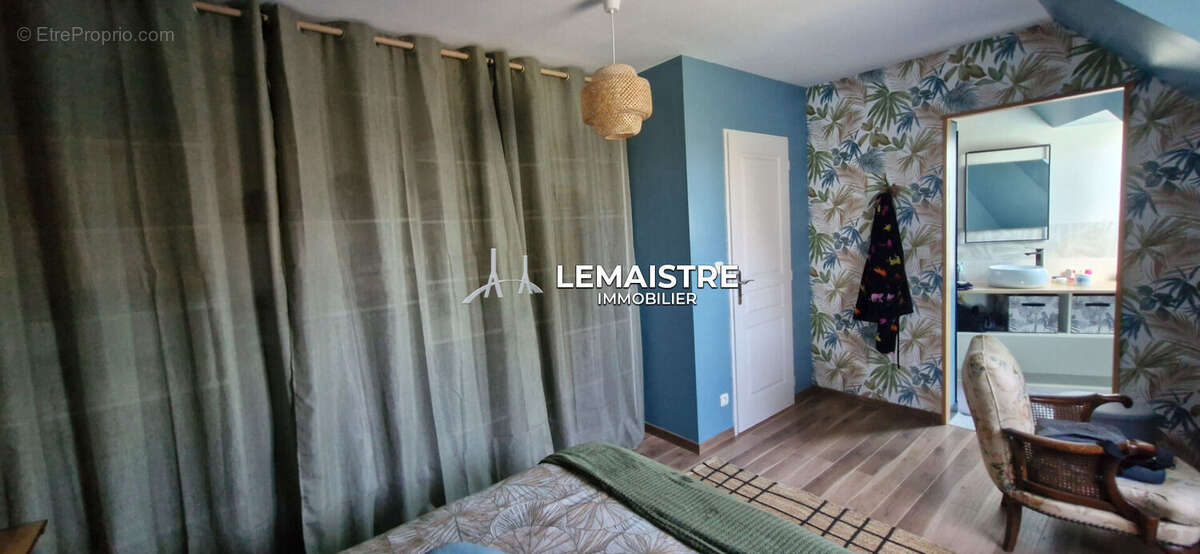 Maison à vendre - 217.98 m² - Saint-Pierre-en-Port - 6 chambres - Vue dégagée - Plage à pied - photo 11