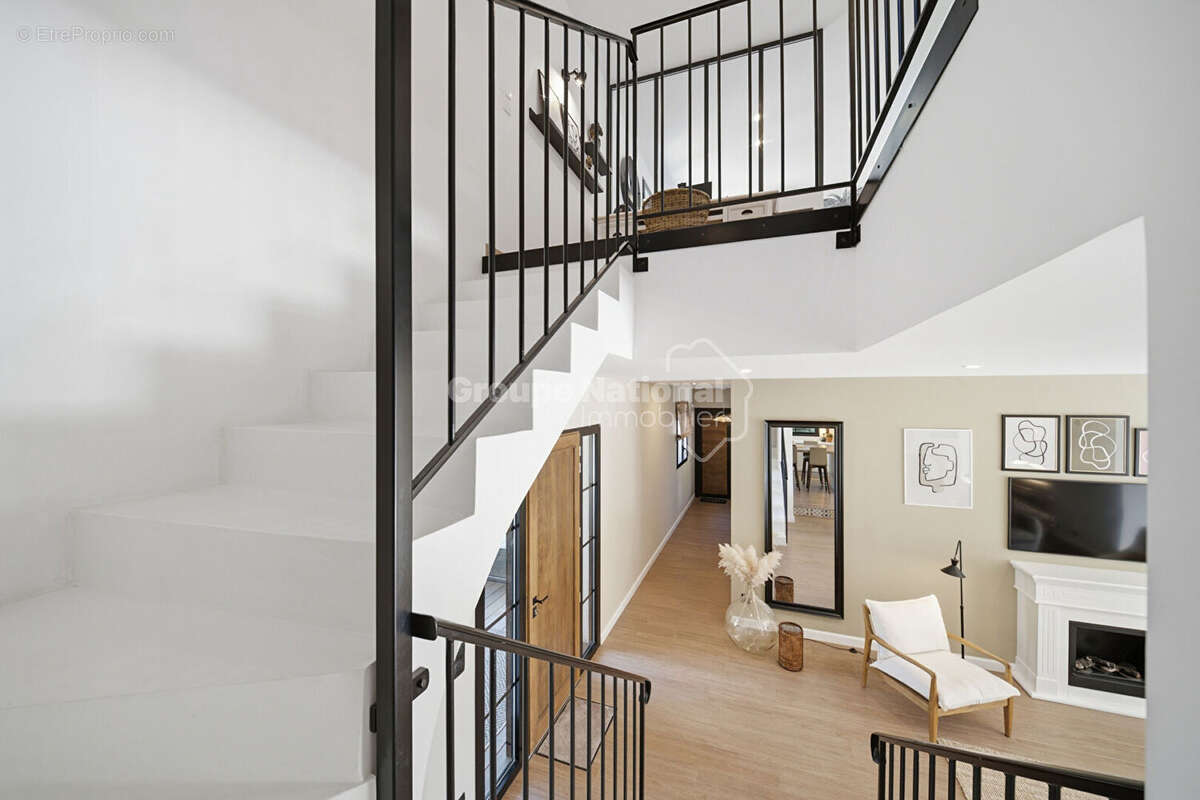 Maison 5 pièce(s) - Hauts de Mauvalat avec dépendance - photo 10