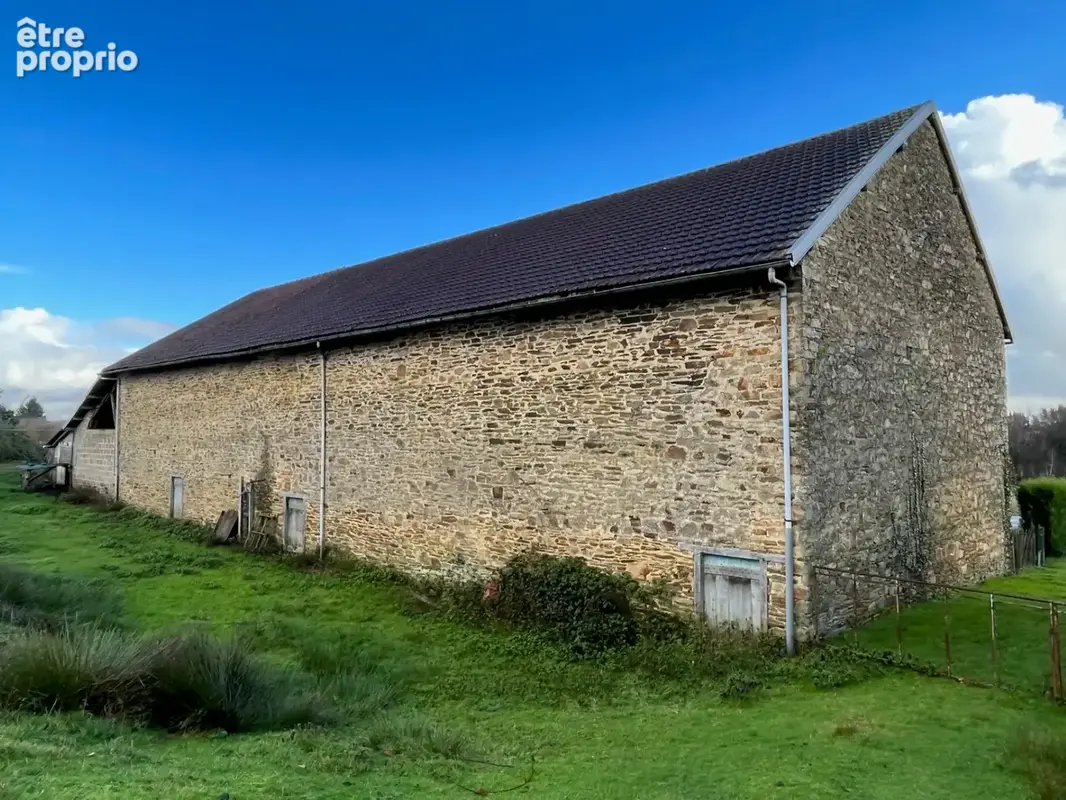 Maison en pierres avec belle grange et terrain - photo 16