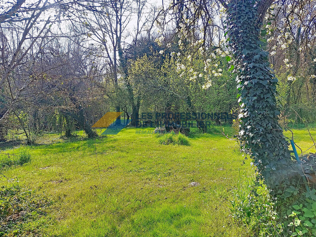 Maison à SAINT-GERMAIN-DES-PRES