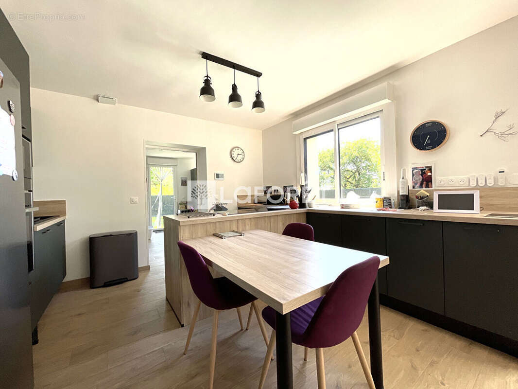 Maison Noyal Muzillac 6 pièces 118 m2 - photo 5
