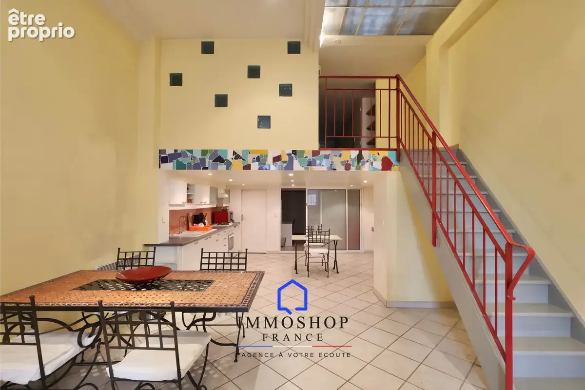 Loft 104 m2 - Quartier Saint-Charles (13001) - photo 2