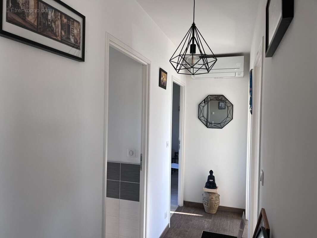 Couloir - Maison à CAHORS