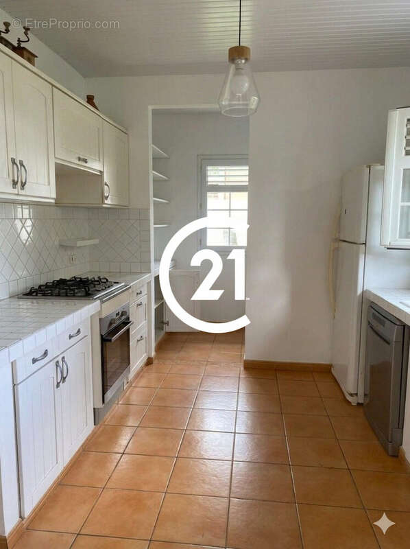 Maison à LES TROIS-ILETS