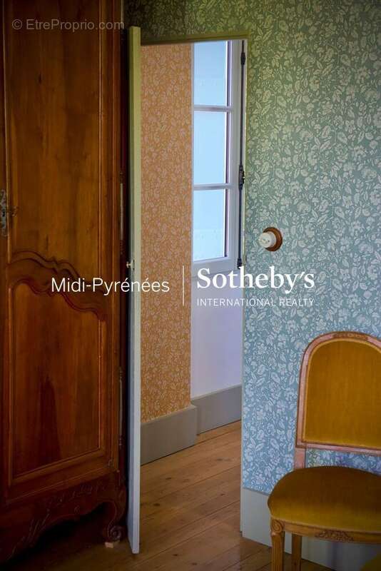 Maison à LISLE-SUR-TARN