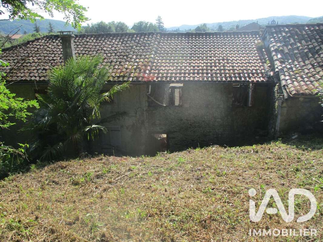Maison 60 m² à Prat-Bonrepaux  - photo 8