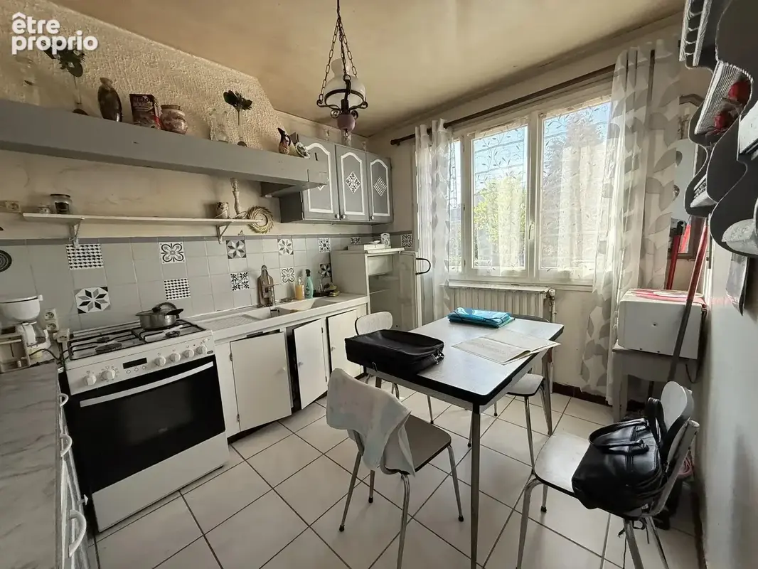 A Brunoy, maison des années 50 à rénover - photo 2