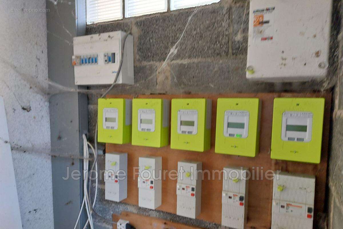 Appartement à MONTAIGNAC-SAINT-HIPPOLYTE