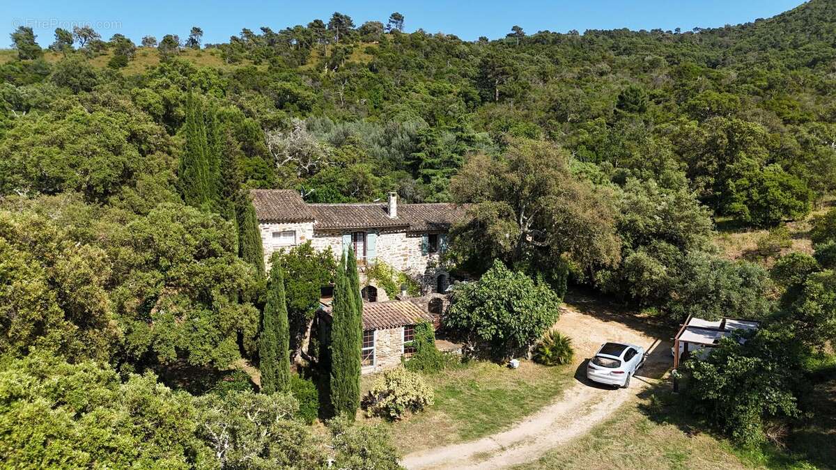 Photo 4 - Maison à COGOLIN