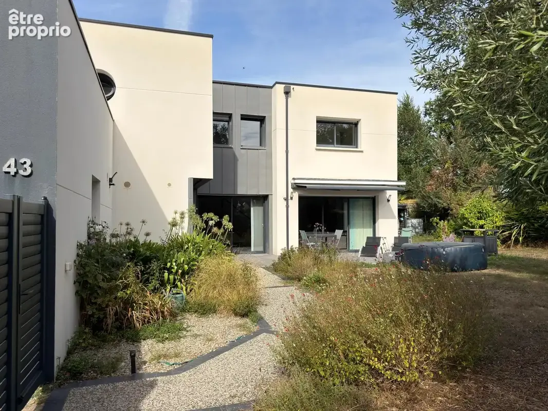 Photo Maison à Arradon au prix de 957 900€