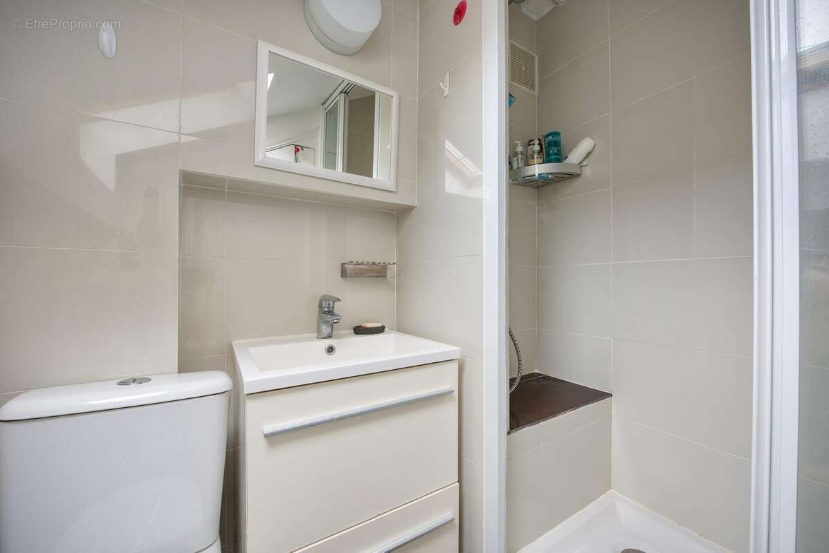 Appartement à PARIS-7E