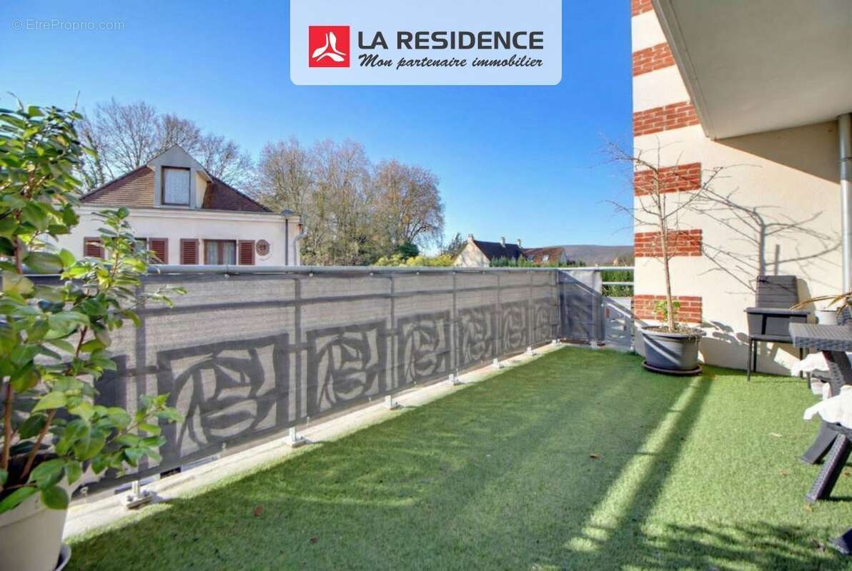 Appartement à VERNEUIL-SUR-SEINE