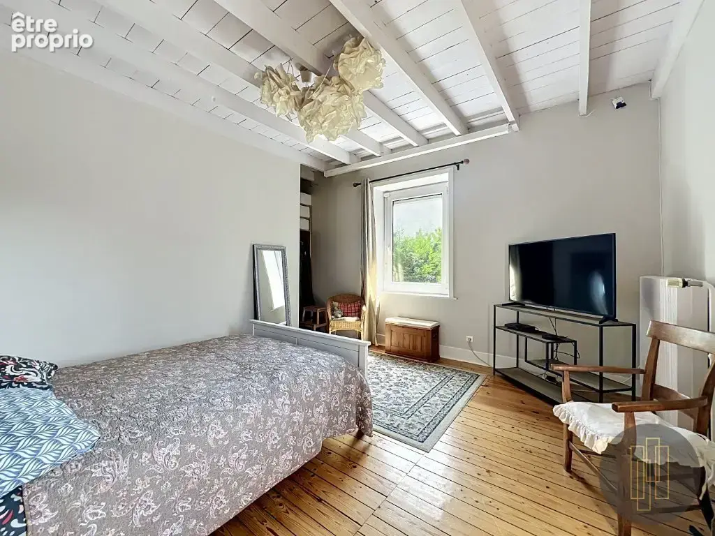 Maison de charme au coeur d'un village - photo 8