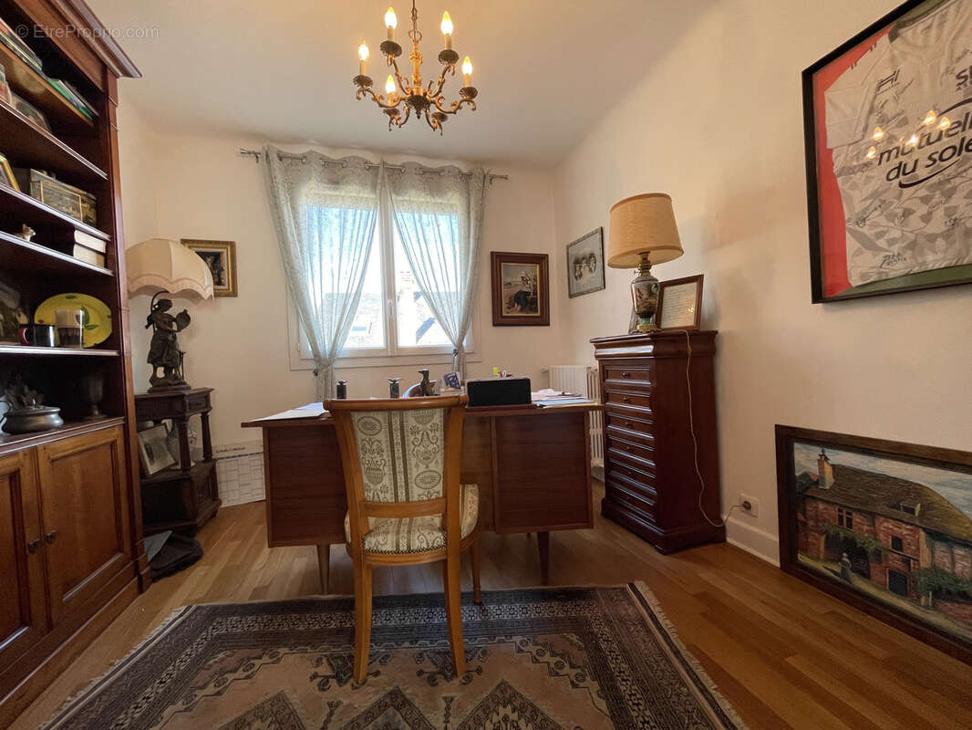 Maison à SAINT-AULAIRE