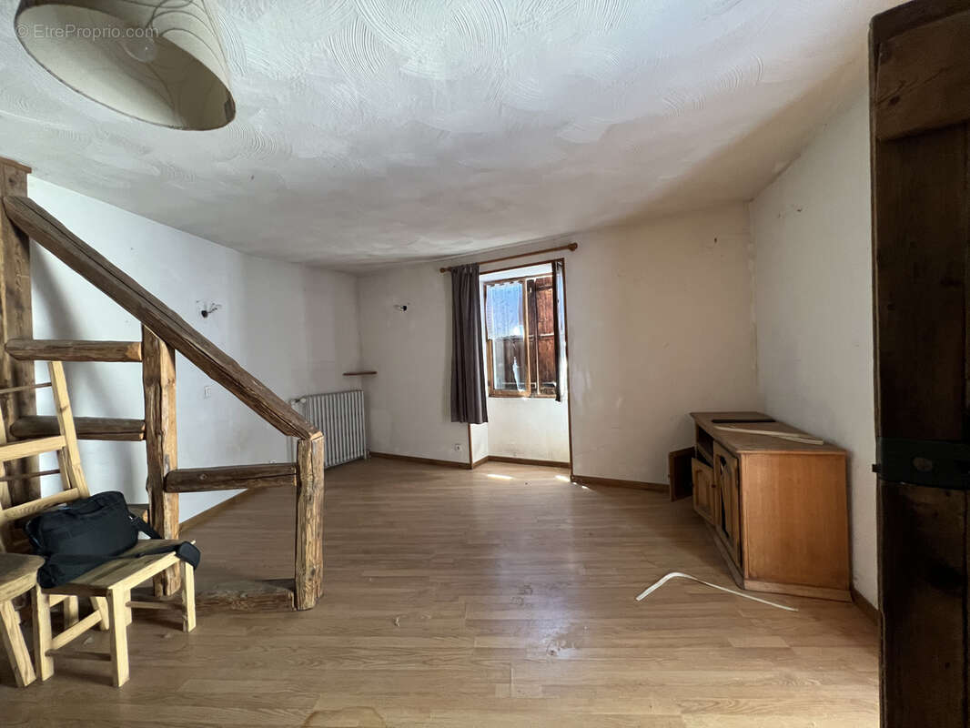 Maison de village à rénover avec fort potentiel   La Côte d'Aime (La Plagne Tarentaise) - photo 7
