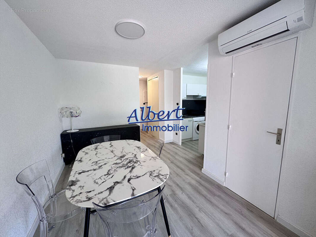 Appartement à SIX-FOURS-LES-PLAGES