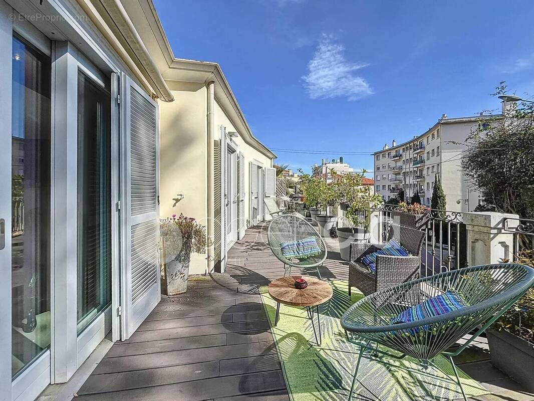 Appartement à CANNES