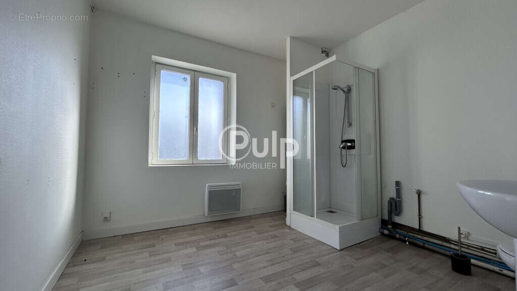 Appartement à GRENAY