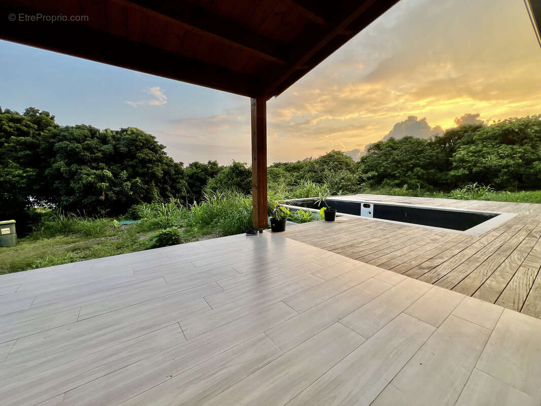 Maison à SAINT-PIERRE