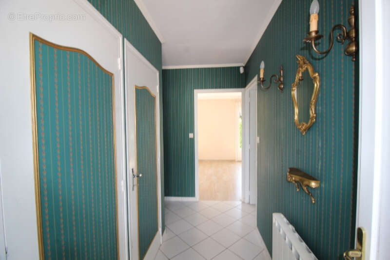 Maison à CHATELLERAULT