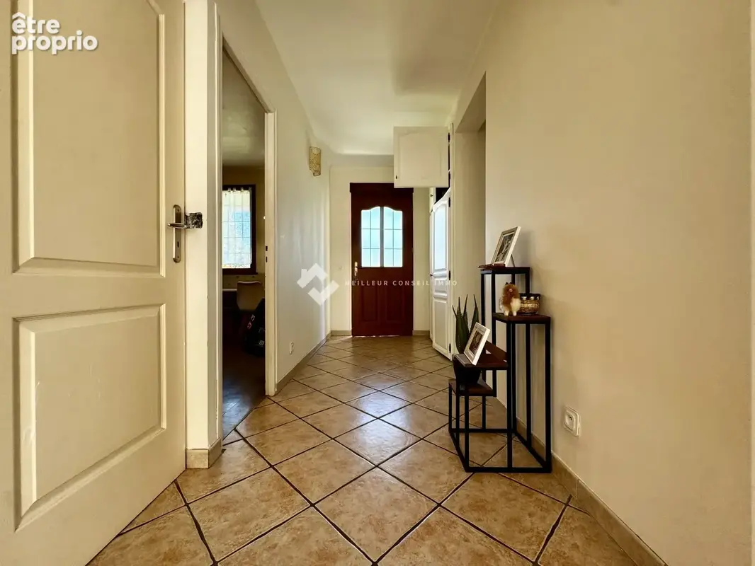 Maison 7 pièces 136 m² à vendre à Plailly (60128) - photo 2